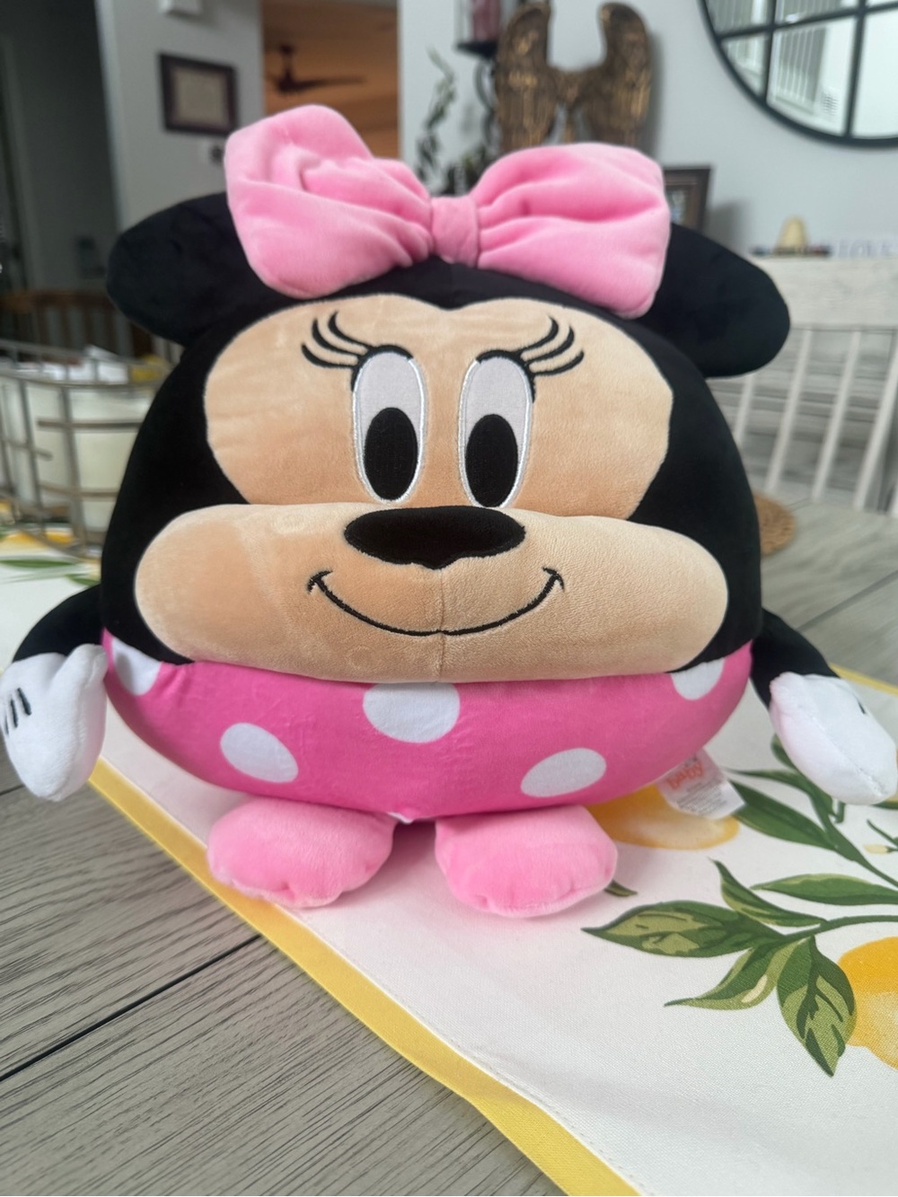 Disney Baby Minnie Mouse Cuddle Pals Round Plush Pillow Kids Preferred 2019 - Picture 1 of 8